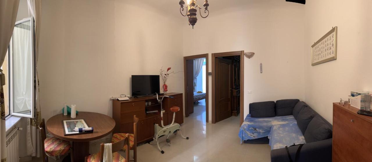 Alloggio In Centro Ben Servito Savona Dış mekan fotoğraf